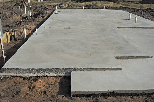 Best Concrete Sidewalk Installation in Birngham, MI